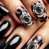 Press On Nails 24 Un Negro Elegante
