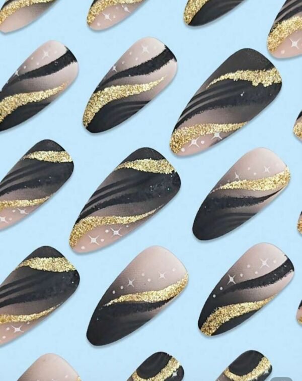 Press On Nails 24 Un geométricas multicolor