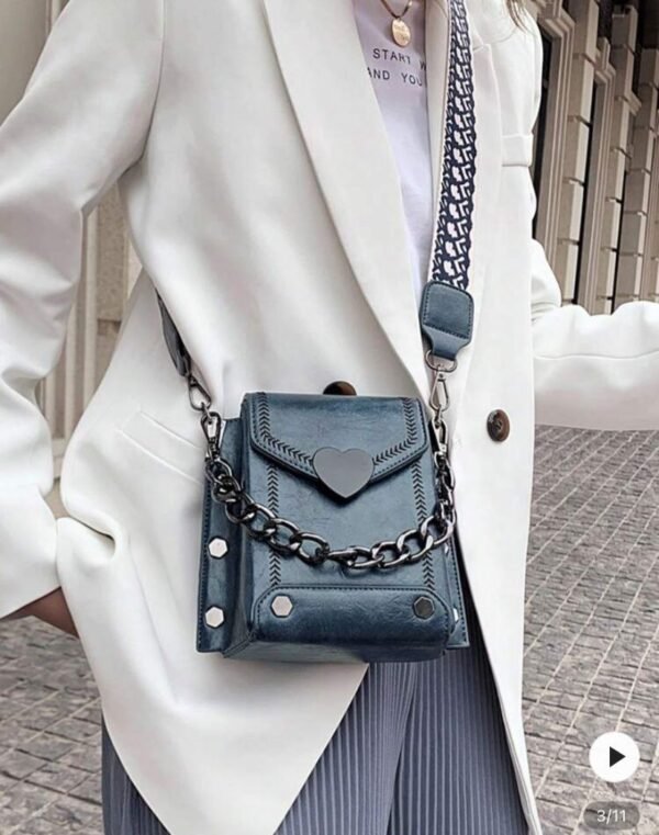 Cartera Urban Luxe con Cadena