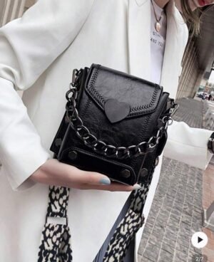 Cartera Urban Luxe con Cadena