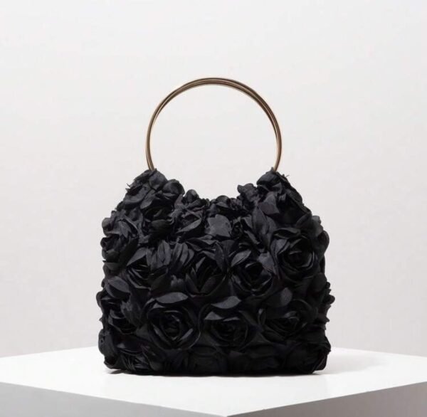 Cartera de mano "Flor de Rosa" elegante
