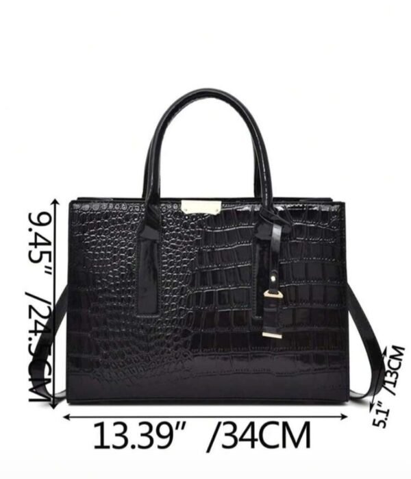 Cartera cuadrada estilo cocodrilo elegante