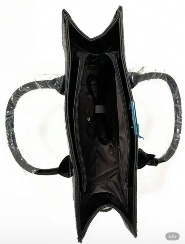 Cartera cuadrada estilo cocodrilo elegante