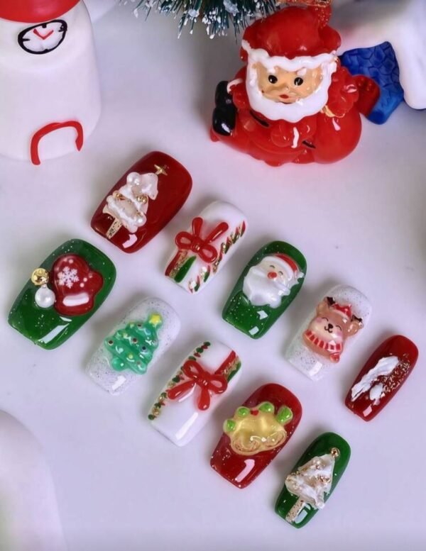 Press on Nails 10 Un Navidad Hechas a mano