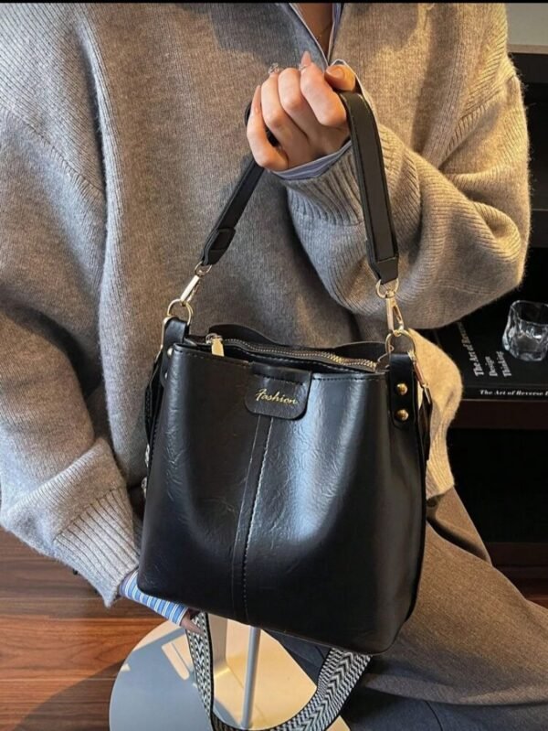 Bandolera mini con correa ancha