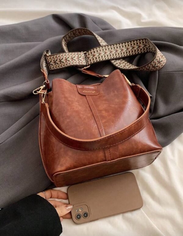 Bandolera mini con correa ancha