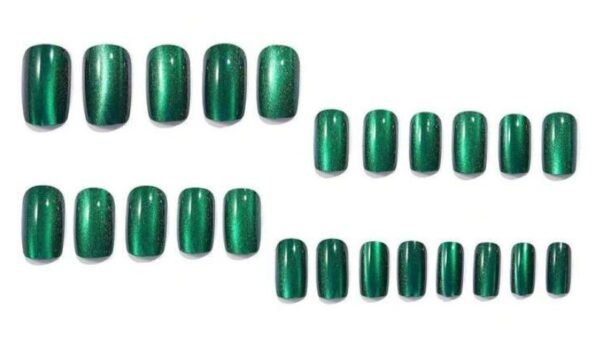 Press On Nails 24 Un Ojo de Gato Verde